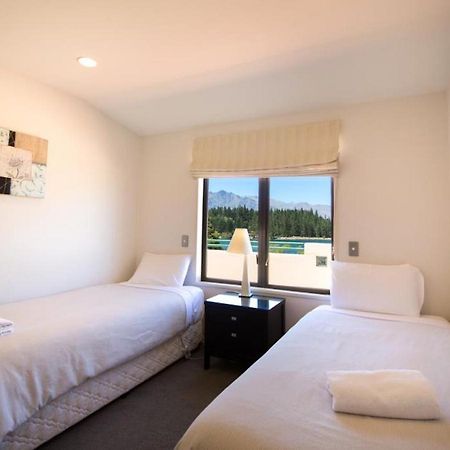 Lakefront Luxury Penthouse Central Queenstown Exterior photo